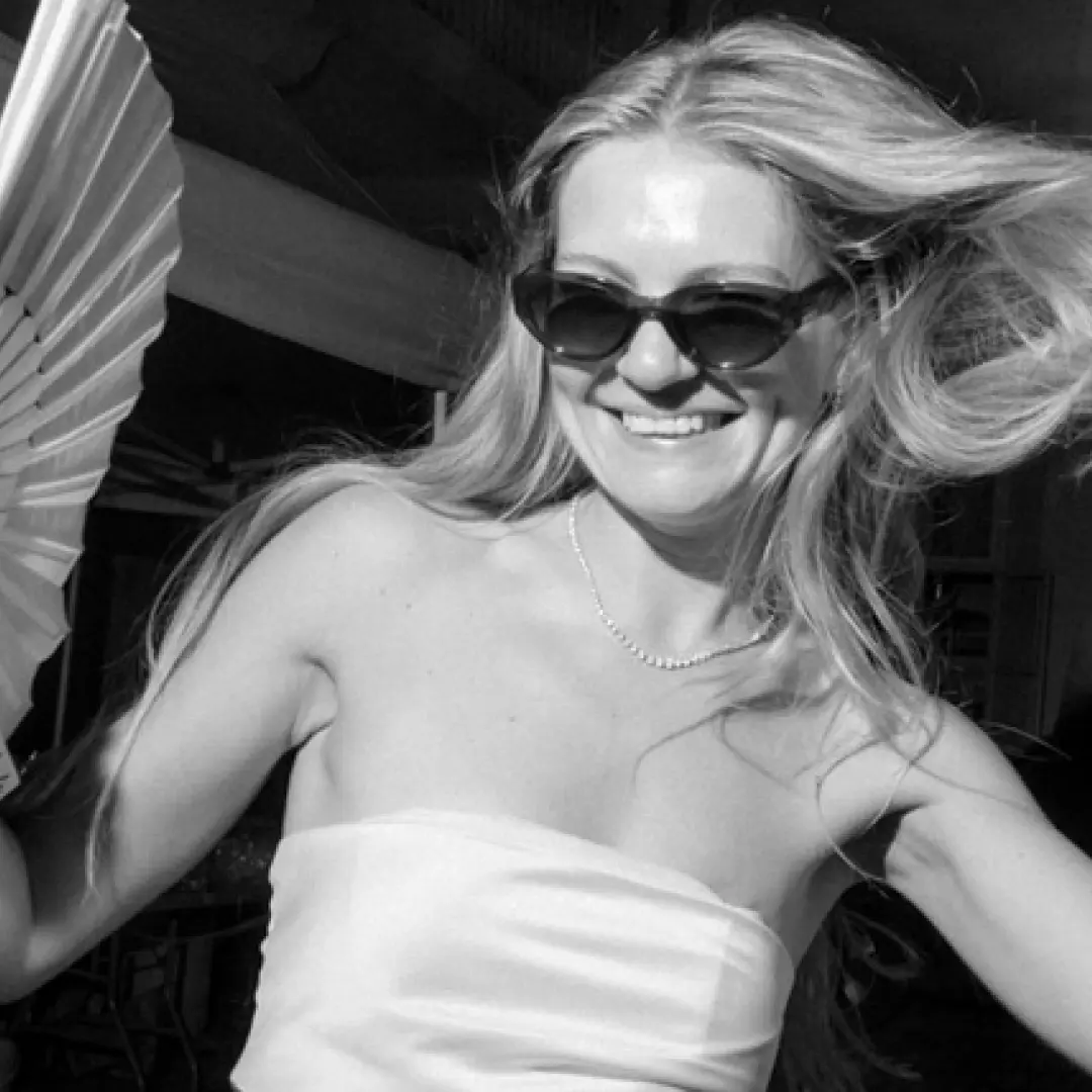 Candid guest photo at reception